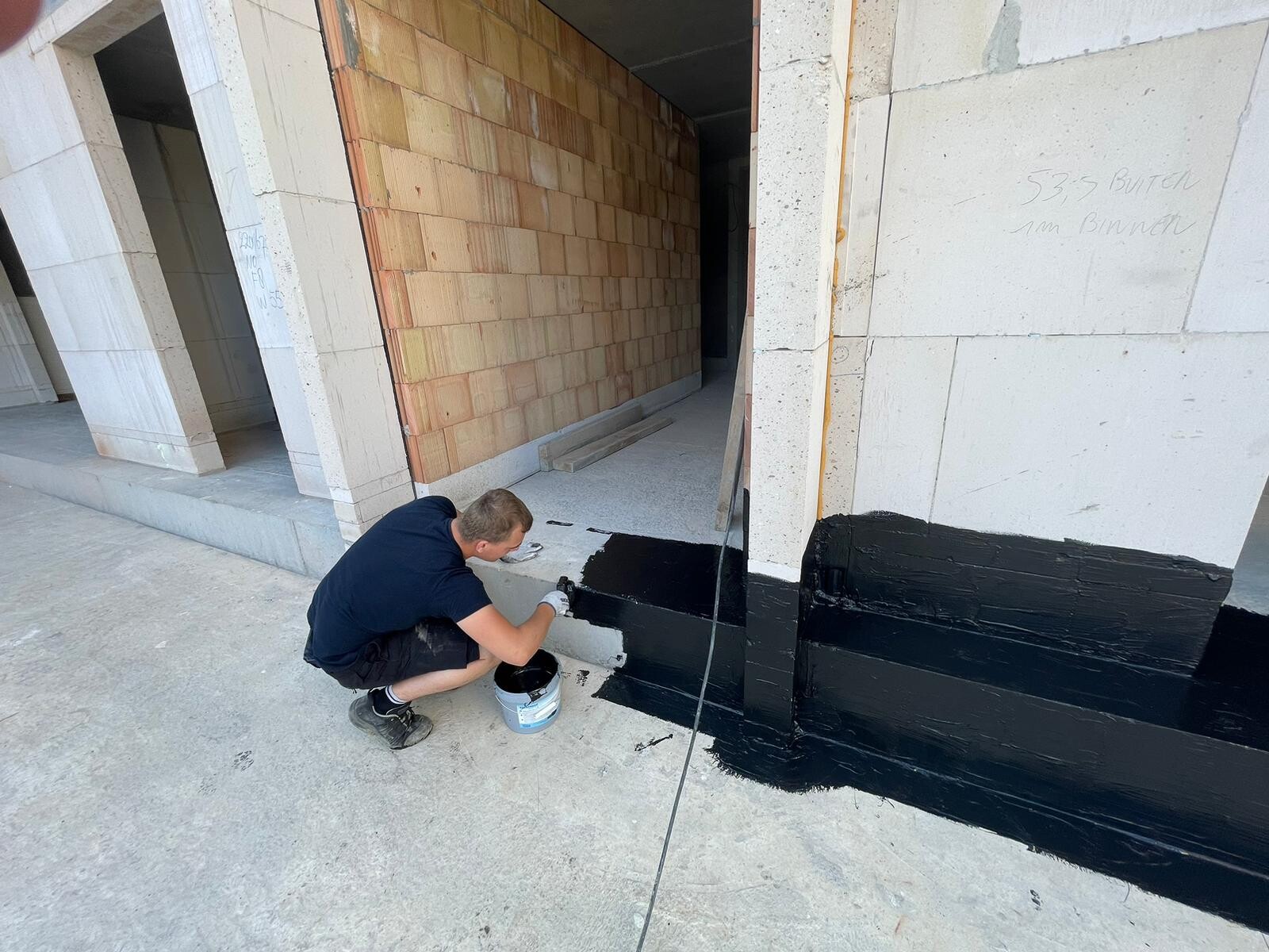 41600a4b-8cfa-499a-9b4a-b9d8bee63512 41600a4b-8cfa-499a-9b4a-b9d8bee63512